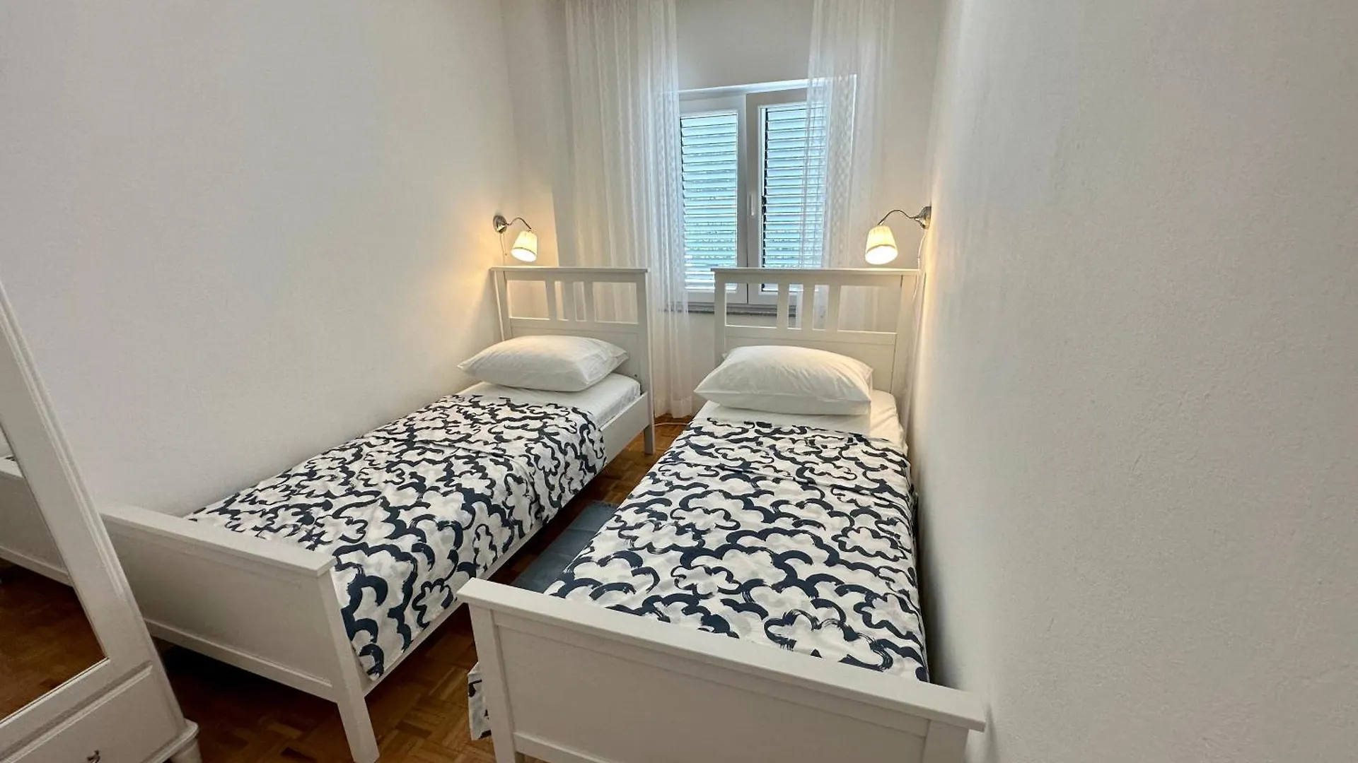 Apartment Apartmani Mona Dramalj