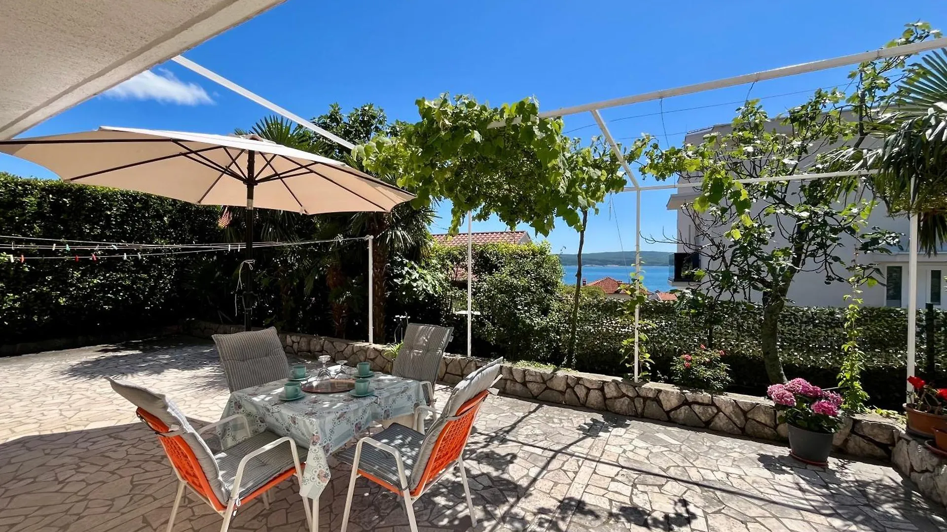 Apartmani Mona Dramalj