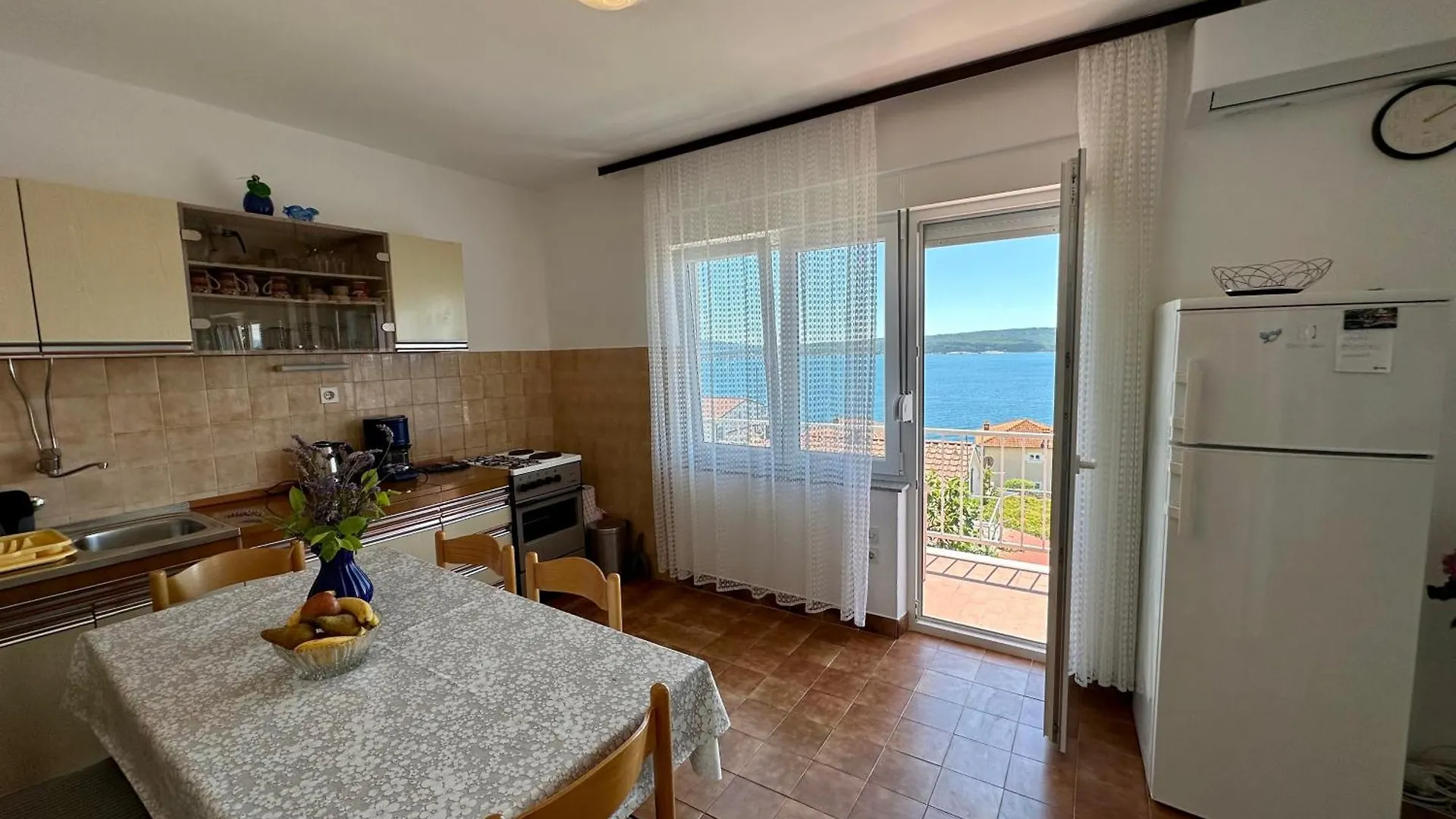 Apartment Apartmani Mona Dramalj